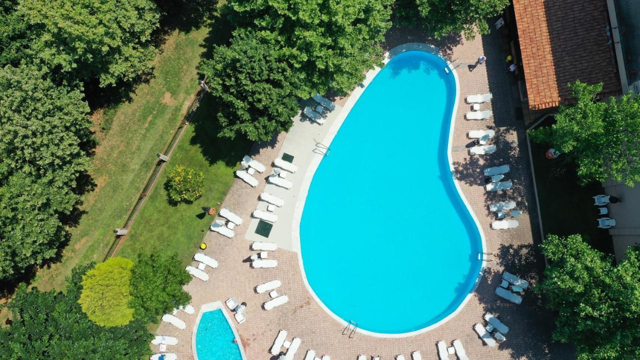 Hotel Erodios Lithotopos Luaran gambar